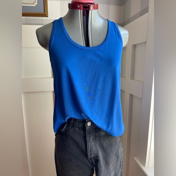 Michael Kors Blue Sleeveless Women's Top Size Small - Picture 1 of 7